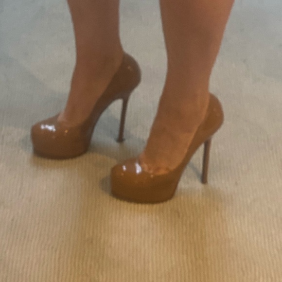 Nude YSL platform heels - Picture 2 of 4